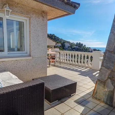 Malvasia & Lotus With Sea Views By Hello Homes Apartment Sitges
