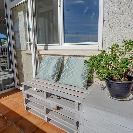 Apartment Malvasia & Lotus With Sea Views By Hello Homes