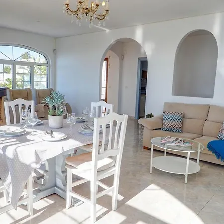Malvasia & Lotus With Sea Views By Hello Homes Sitges