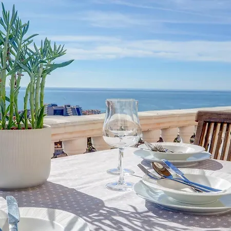 Malvasia & Lotus With Sea Views By Hello Homes