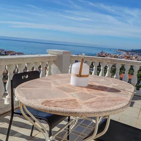 Malvasia & Lotus With Sea Views By Hello Homes