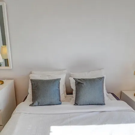 Apartment Malvasia & Lotus With Sea Views By Hello Homes Sitges