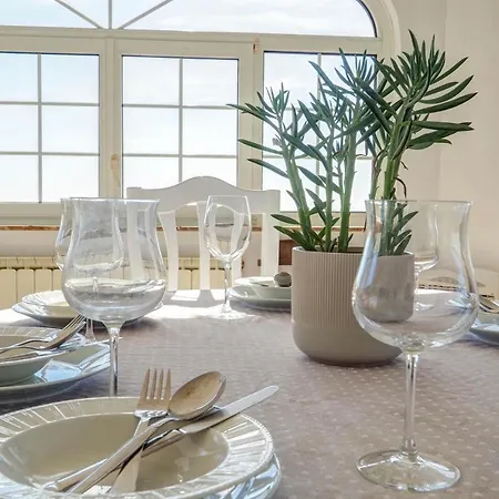 Malvasia & Lotus With Sea Views By Hello Homes Sitges